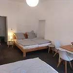 Im Mardefeldpalais Апартаменты